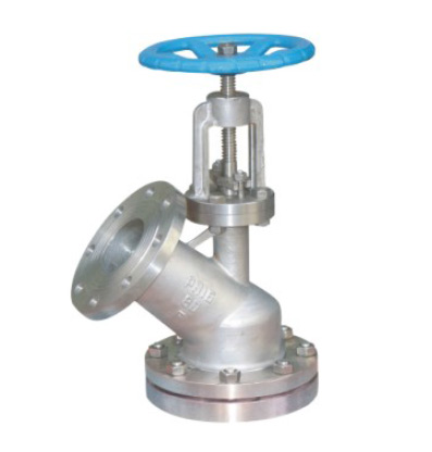 Lower spreading discharge valve